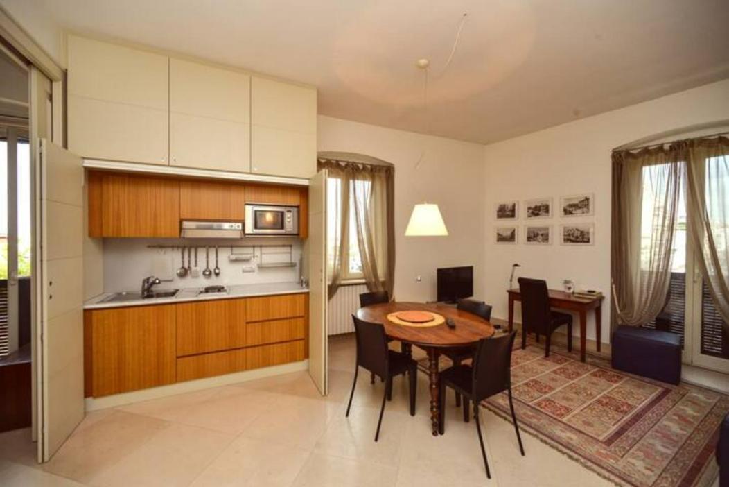 Scesa San Michele Apartment Bari Exterior photo